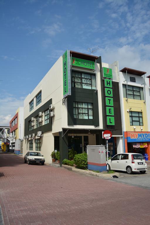 Putra One Avenue Hotel Seri Kembangan Εξωτερικό φωτογραφία